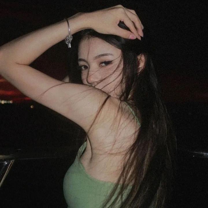 王家欣
